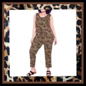ZIM & ZOE ☆ HOT ANIMAL PRINT ☆ BUTTER SOFT JUMPSUIT ☆ NWT